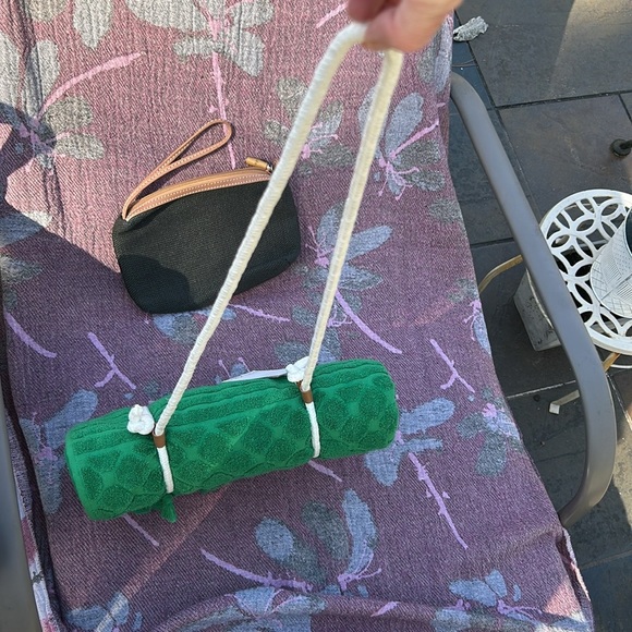 ISO Towel Blanket Holders the fasteners CRAFTY Solutions for our blanket holder - Picture 11 of 12